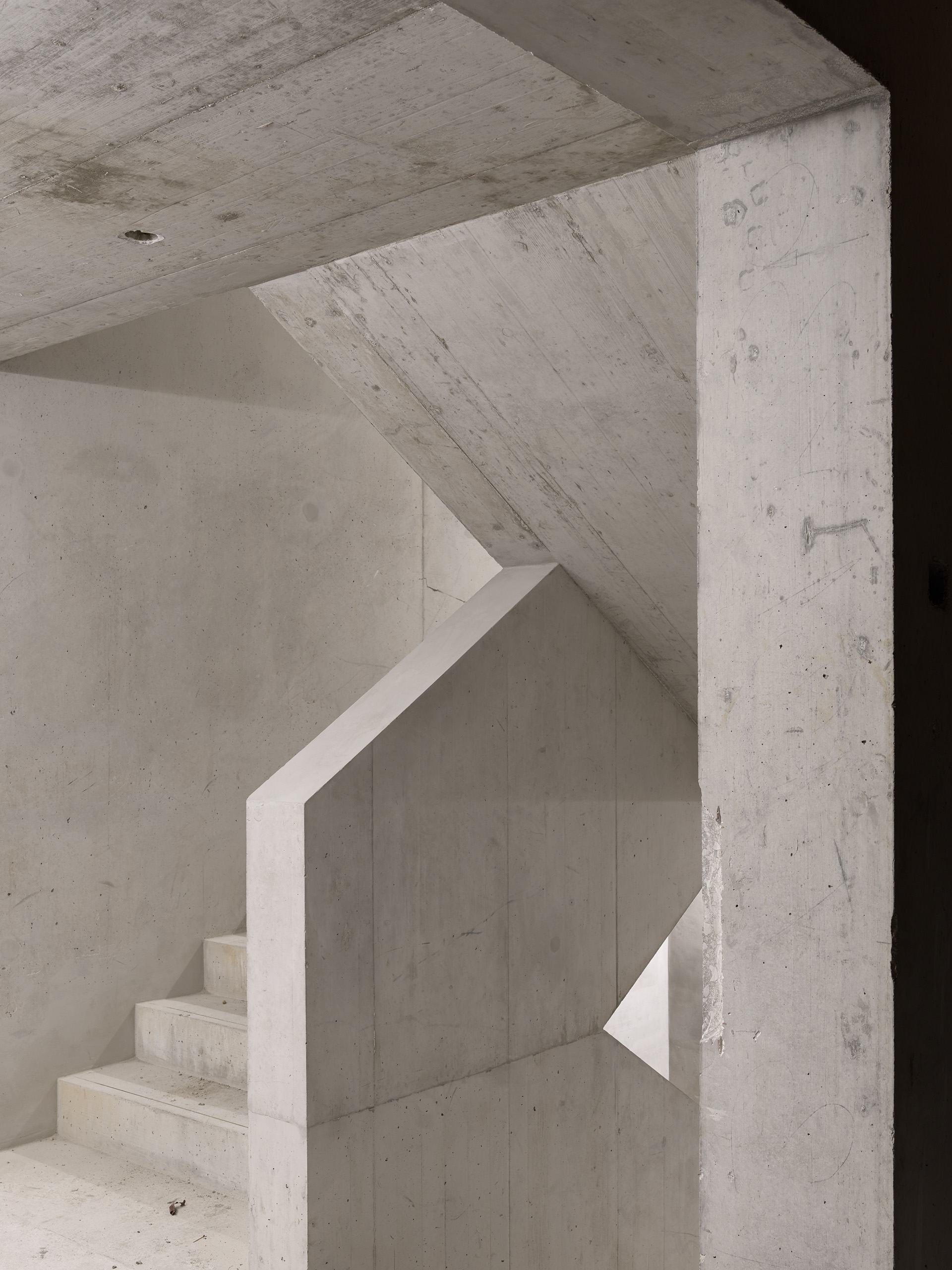 Stade de la Tuilière, Lausanne